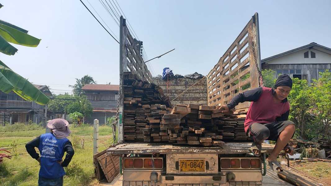 8 - https://เอกสิทธิ์รับซื้อบ้านไม้เก่า.com | เอกสิทธิ์ค้าไม้เก่า - รับซื้อบ้านไม้เก่ากรุงเทพฯ และจังหวัดใกล้เคียง รับรื้อ-ถอน เคลียร์ซากปรับพื้นที่ รับซื้อบ้านไม้ อาคารไม้ ไม้กอง ไม้โกดังเก่า ไม้เก่า บ้านไม้เก่า ให้ราคาสูง 8 - https://เอกสิทธิ์รับซื้อบ้านไม้เก่า.com | เอกสิทธิ์ค้าไม้เก่า - รับซื้อบ้านไม้เก่ากรุงเทพฯ และจังหวัดใกล้เคียง รับรื้อ-ถอน เคลียร์ซากปรับพื้นที่ รับซื้อบ้านไม้ อาคารไม้ ไม้กอง ไม้โกดังเก่า ไม้เก่า บ้านไม้เก่า ให้ราคาสูง